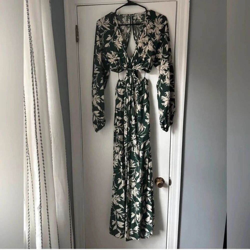A&F Long Sleeve Plunge Cutout Maxi Dress